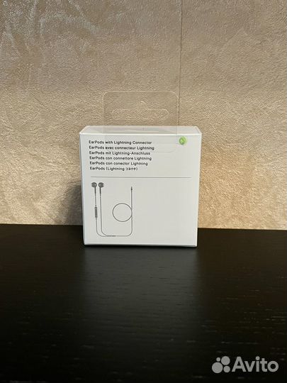 Наушники Apple EarPods Lightning (новые)