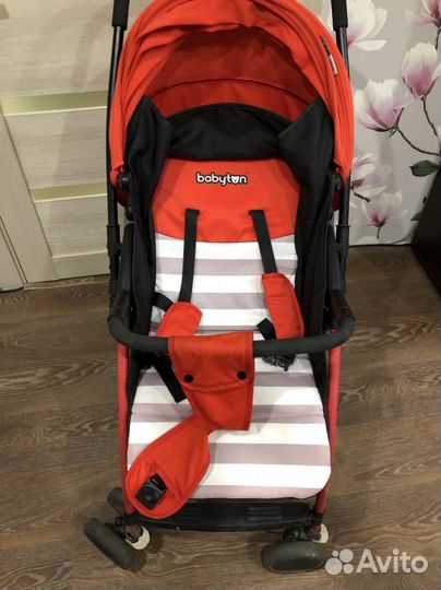 Прогулочная коляска