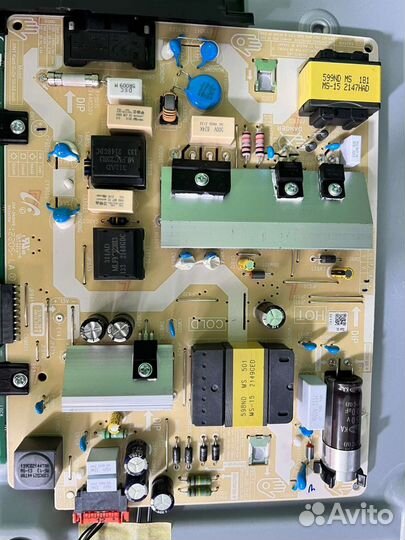 Телевизор Sаmsung uе55аu7100U на запчасти