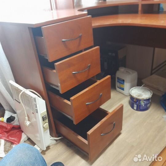 Компьютерный столик бу