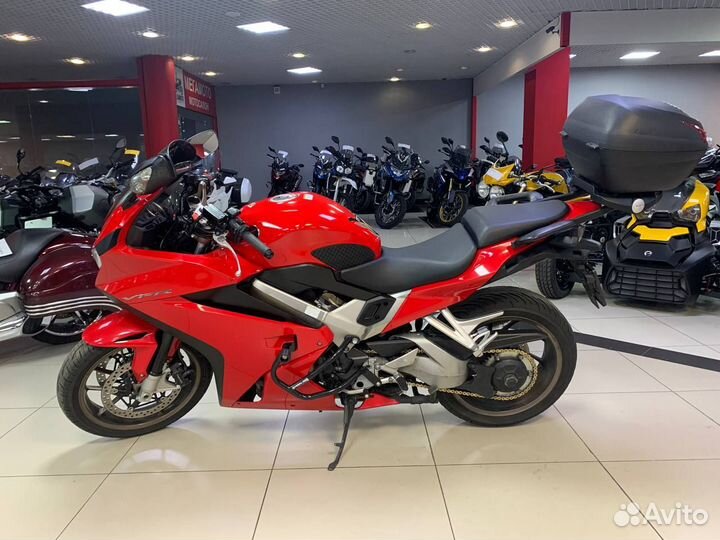 Honda VFR 800, 2014