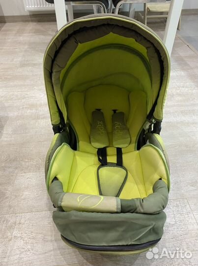 Коляска zippy pia