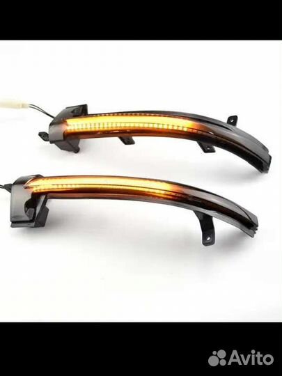 Volkswagen Touareg 2 Динамические поворотники LED