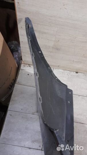 Бампер задний под парктроники Toyota Land Cruiser