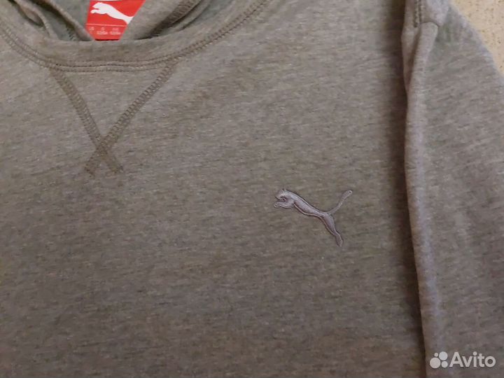 Лонгслив с капюшоном Puma новый