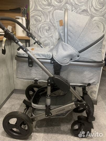 Коляска 2 в 1 luxmom