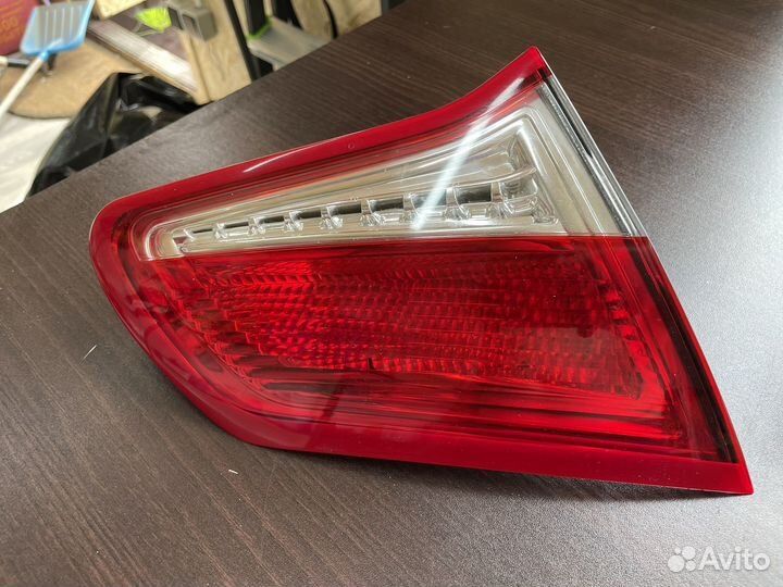 Фонарь крышки багажника citroen c4