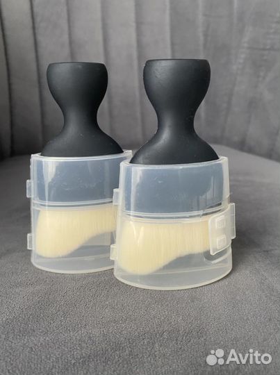 Кисти для нанесения румян