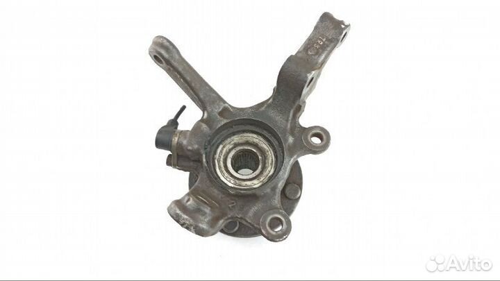 Ступица передняя левая Nissan Wingroad WFY11 2002