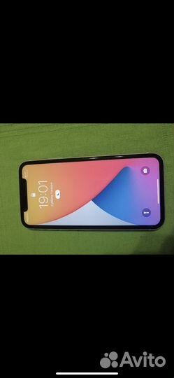 iPhone 11, 256 ГБ