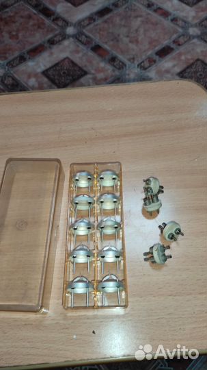 Катоды для электронного микроскопа