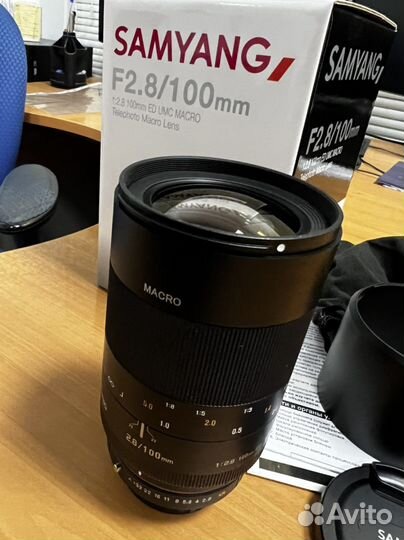 Samyang 100mm f/2.8 Macro Pentax K