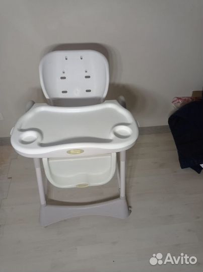 Детский стульчик для кормления