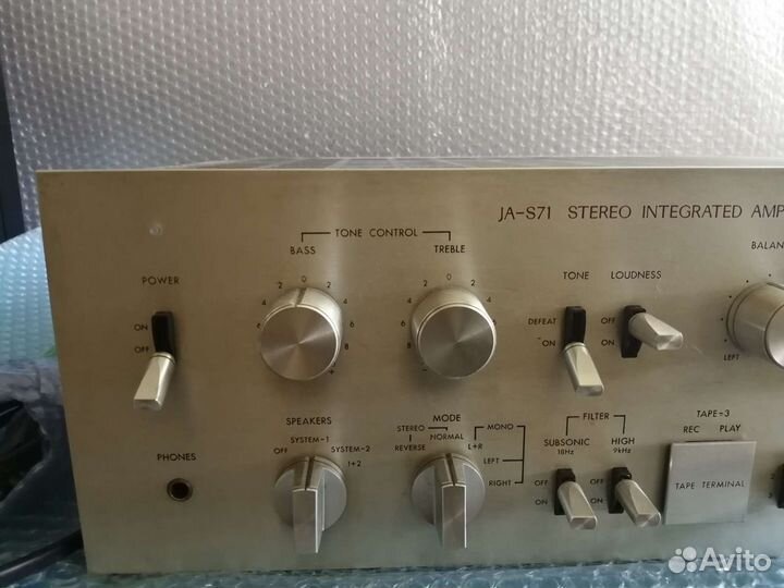 Усилитель Victor JA-S71