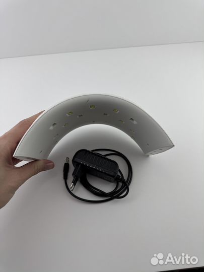 Лампа для сушки ногтей