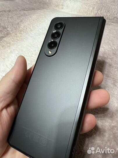 Samsung Galaxy Z Fold3 5G, 12/512 ГБ