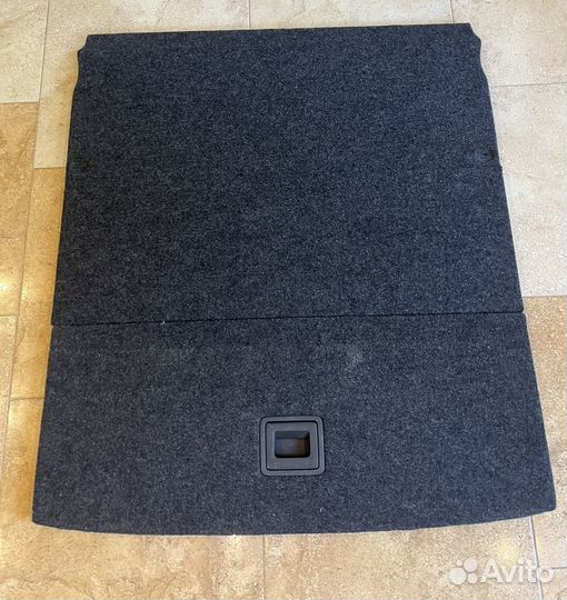 Полка багажника Volkswagen Tiguan 1