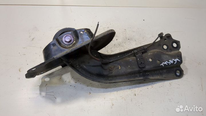 Рычаг подвески Toyota Prius, 2019