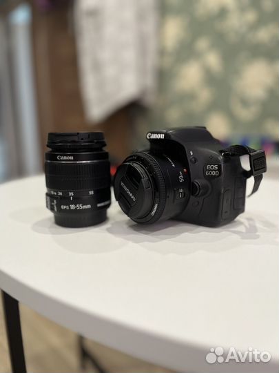 Зеркальный фотоаппарат canon 600d