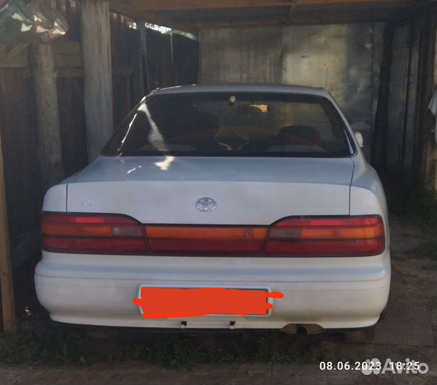 Toyota Vista 1.8 AT, 1992, 250 000 км