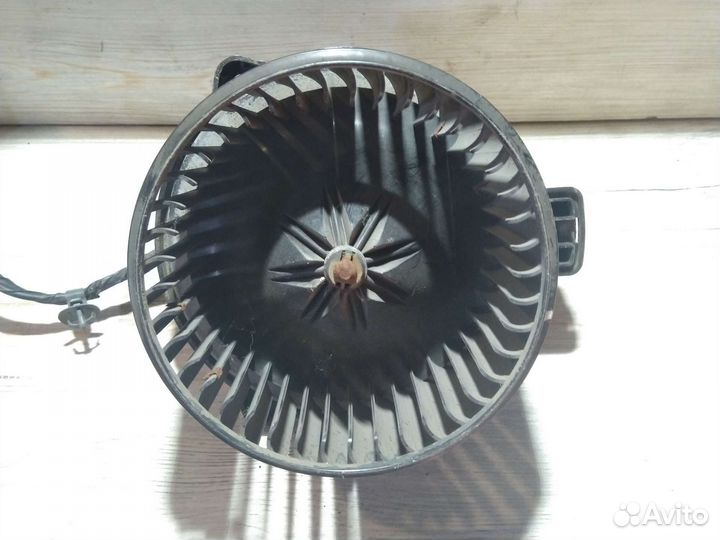 Мотор печки Hyundai Solaris