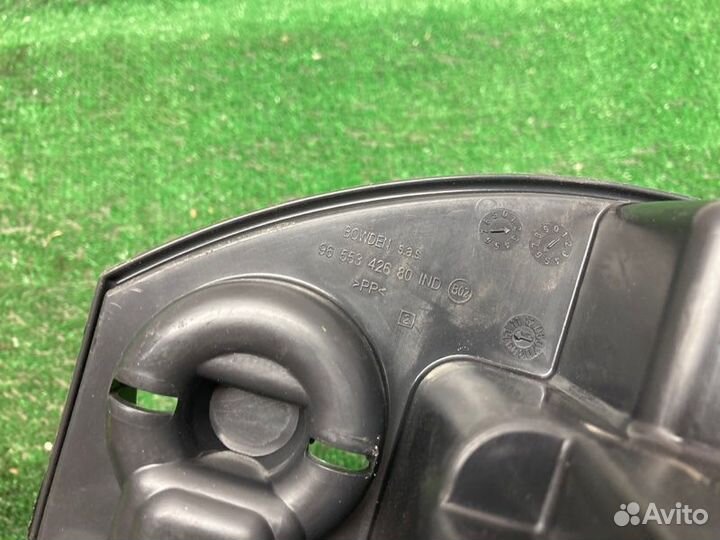 Ящик для инструментов Citroen C4 хэтчбек 1.6 2010