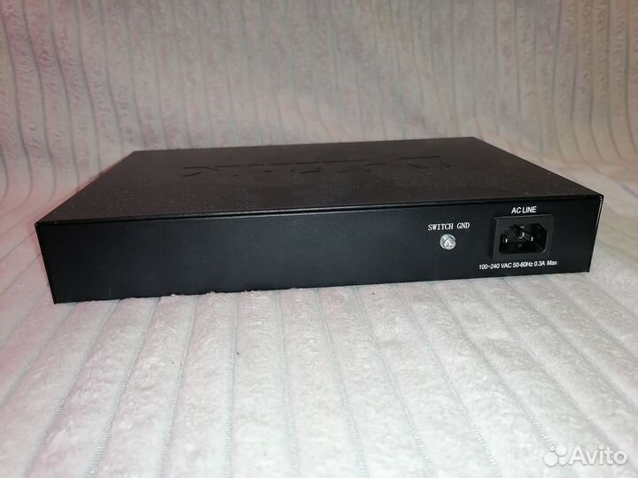 Коммутатор D-link