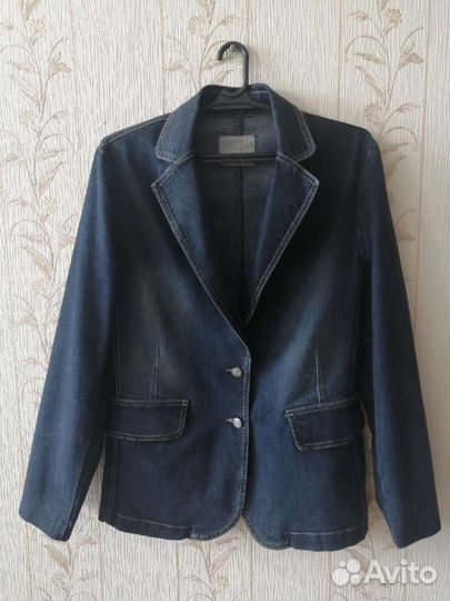 Джинсовый пиджак женский