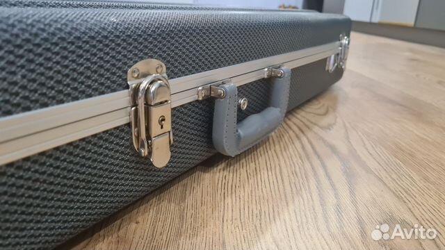Жесткий кейс для гитары (les paul) купить в Санкт-Петербурге | Хобби и ...