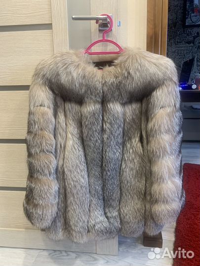 Шуба из меха лисы