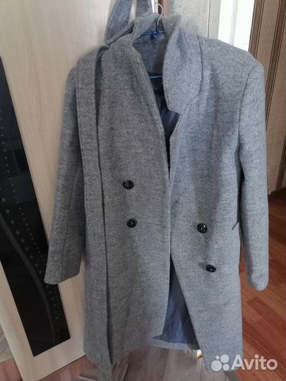 Пальто женское 42 44