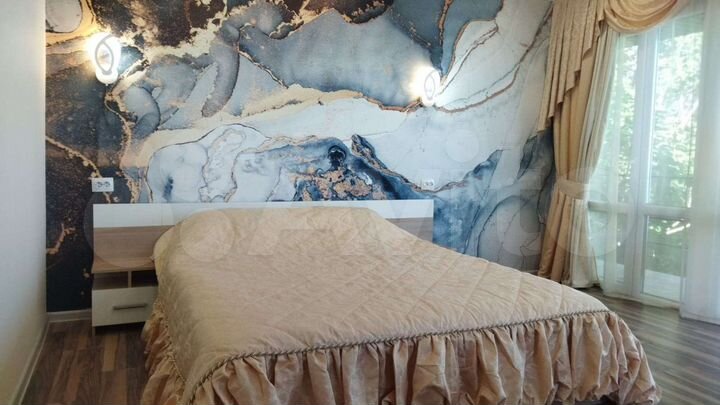 2-к. квартира, 40 м², 3/3 эт.