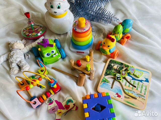Развивающие игрушки пакетом