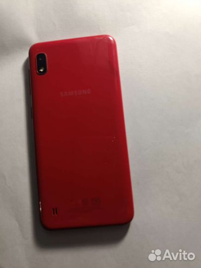 Samsung Galaxy A10, 2/32 ГБ