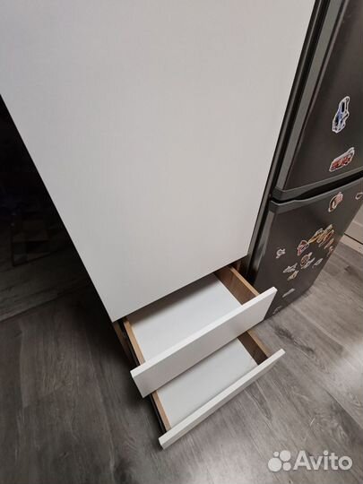 Шкаф пенал бу