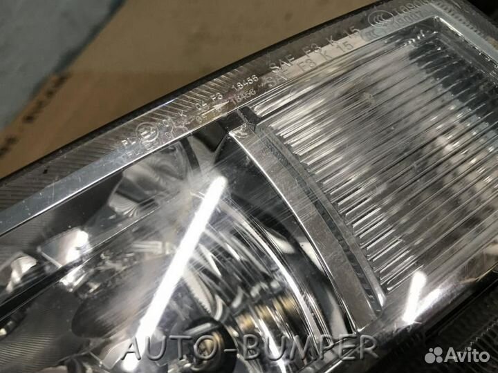 VW Tiguan 2016- Фара противотуманная левая