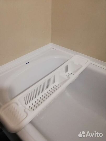 Полка для ванной