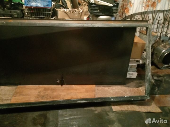 Дверь входная металлическая с коробкой