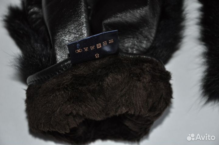 Варежки женские