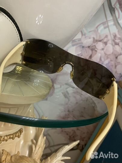 Солнечные очки оригинал Италия vogue