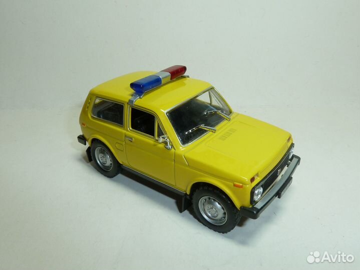 1/43 СГУ Элина Патриот (мигалка)