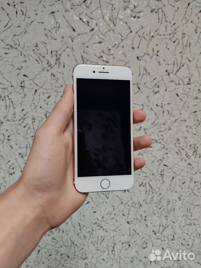 iPhone 7, 32 ГБ