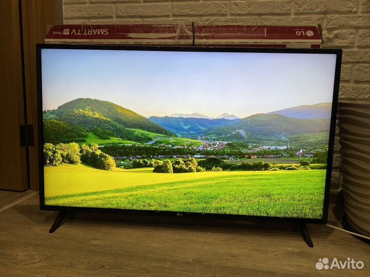 Телевизор lg SMART tv 43 дюйма