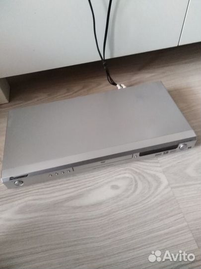 Dvd плеер Pioneer DV-380