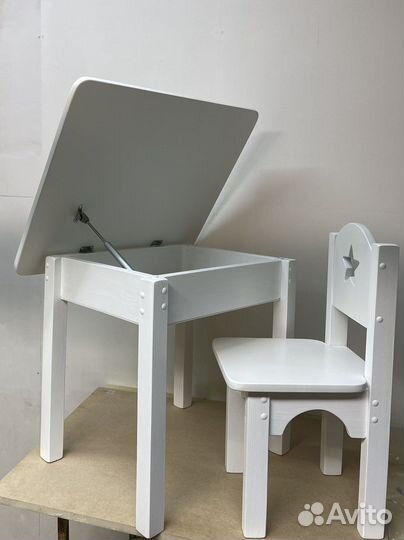 Детский столик и стульчик