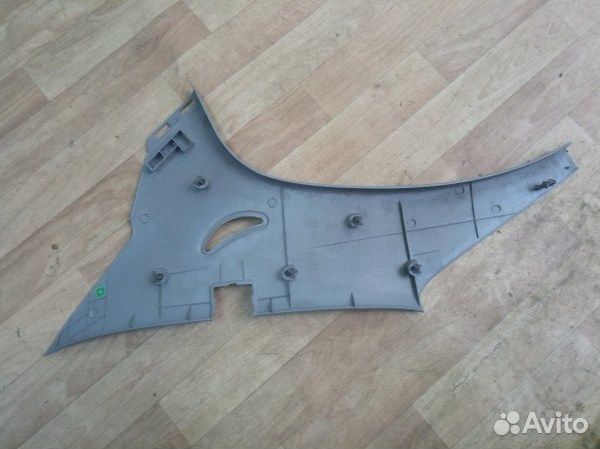 Обшивка стойки задняя левая Kia Spectra седан 1.6