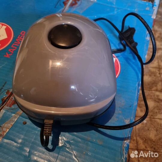 Продам компрессор для аквариума четырёх канальный