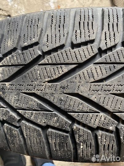 Nokian Tyres Hakkapeliitta R2 SUV 225/60 R17 103