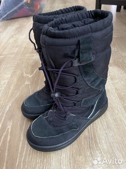 Демисезонные сапожки ecco на девочку 33