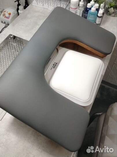 Подставка для маникюра